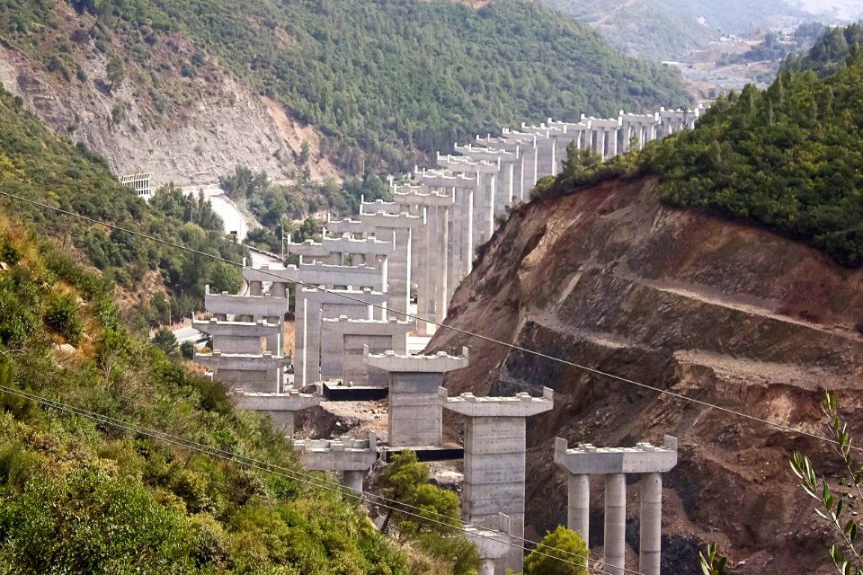 Viaduc d'El Hamdania جسر الحمدانية