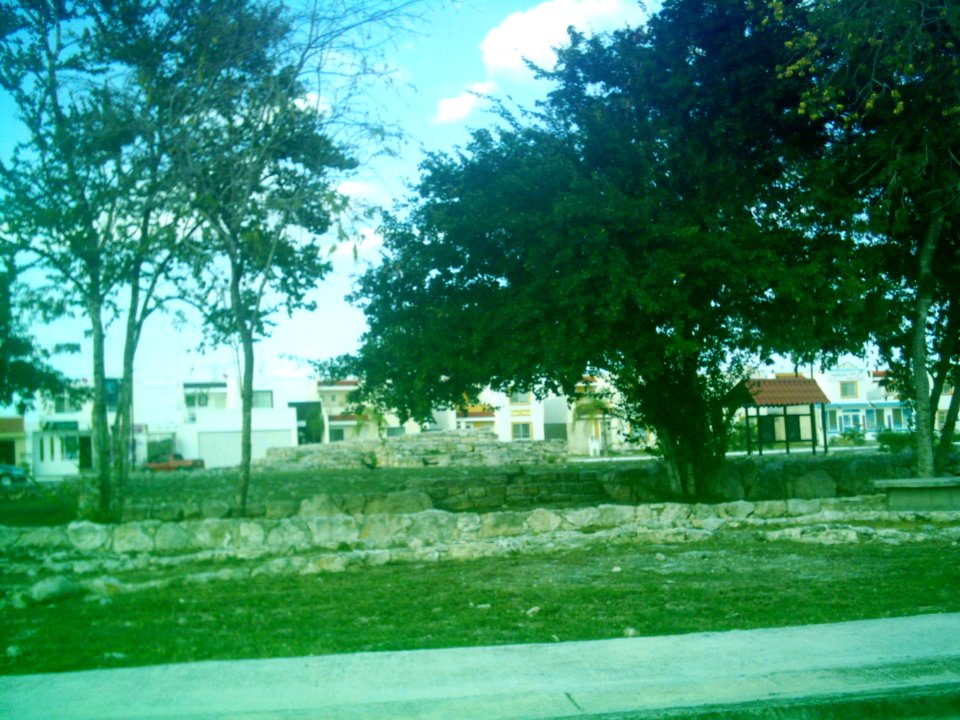Vestigios mayas de San Antonio Hool (04)