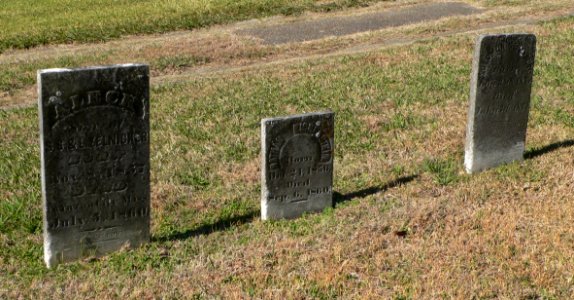 Vicksburg Anshe Chesed cemetery, pre-1864 markers 1