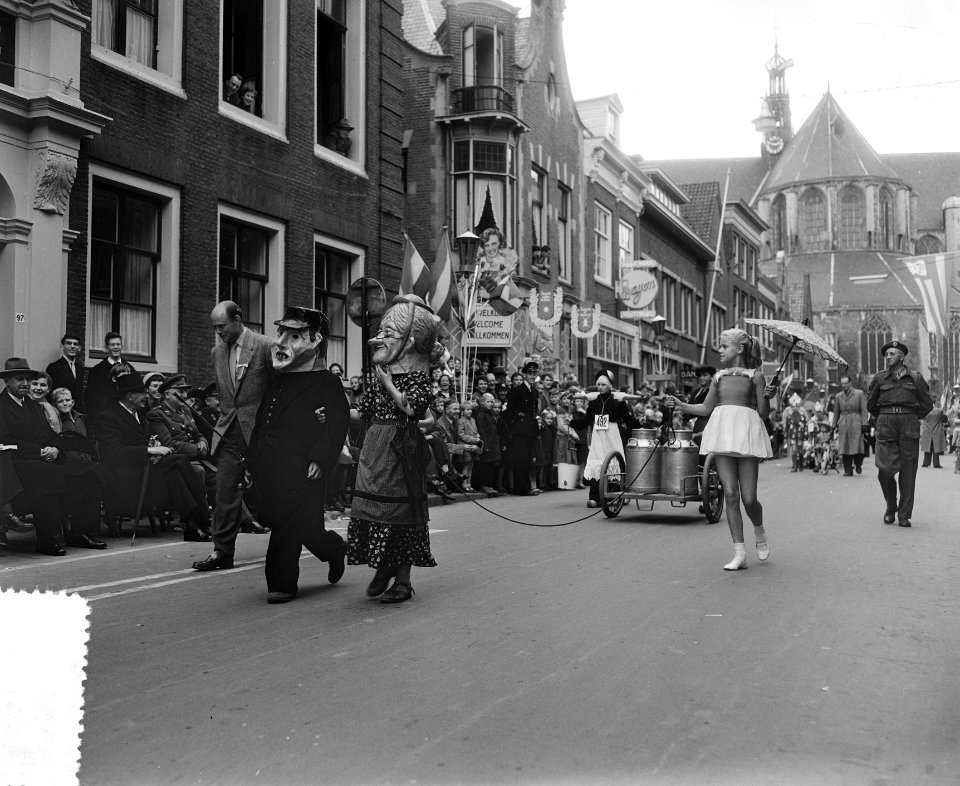 Victorie Alkmaar optocht, Bestanddeelnr 907-3760