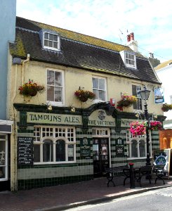 Victory Inn, 6 Duke Street, Brighton (NHLE Code 1380449) (July 2010)