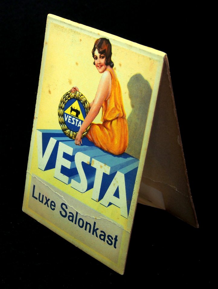 VESTA Luxe Salonkast cardboard advertising sign pic2