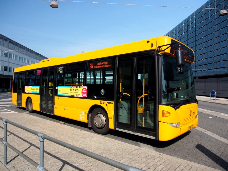Vest Movia bus 3248 line 36