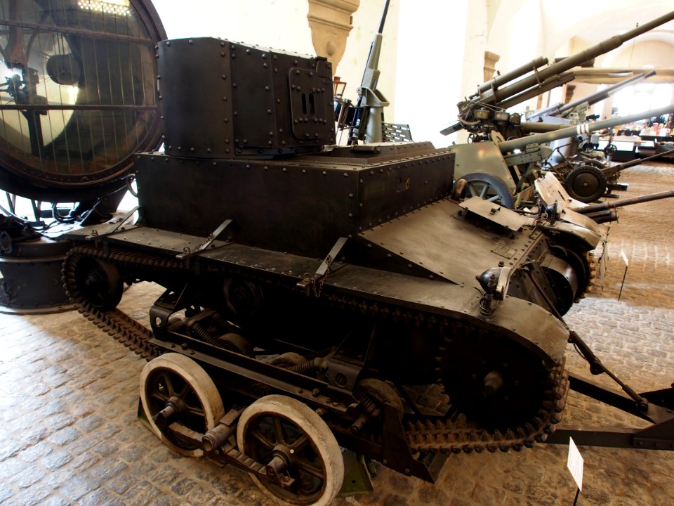 Vickers Carden-Loyd tankette reconnaisance vehicle at the Royal Danish Arsenal Museum (Copenhagen), pic10