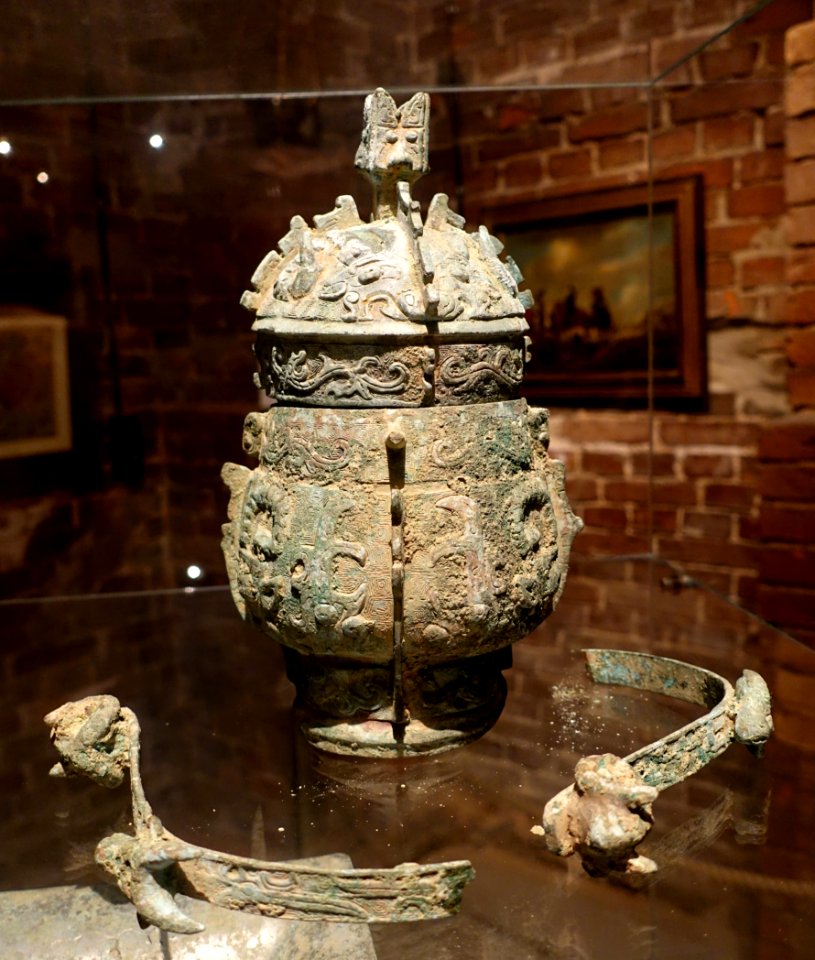 Vessel, China, Western Zhou dynasty, c. 1000 BC, bronze - Kulenovic Collection - Karlskrona, Sweden - DSC08495