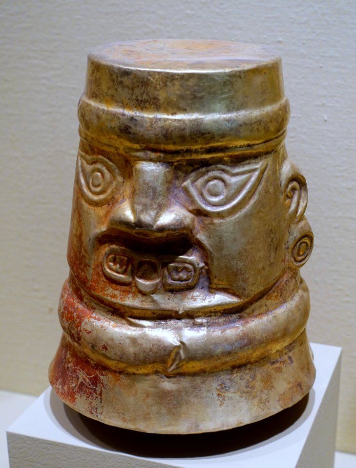 Vessel, Sican, Peru, c. 850-1250 AD, gold - Portland Art Museum - Portland, Oregon - DSC09208