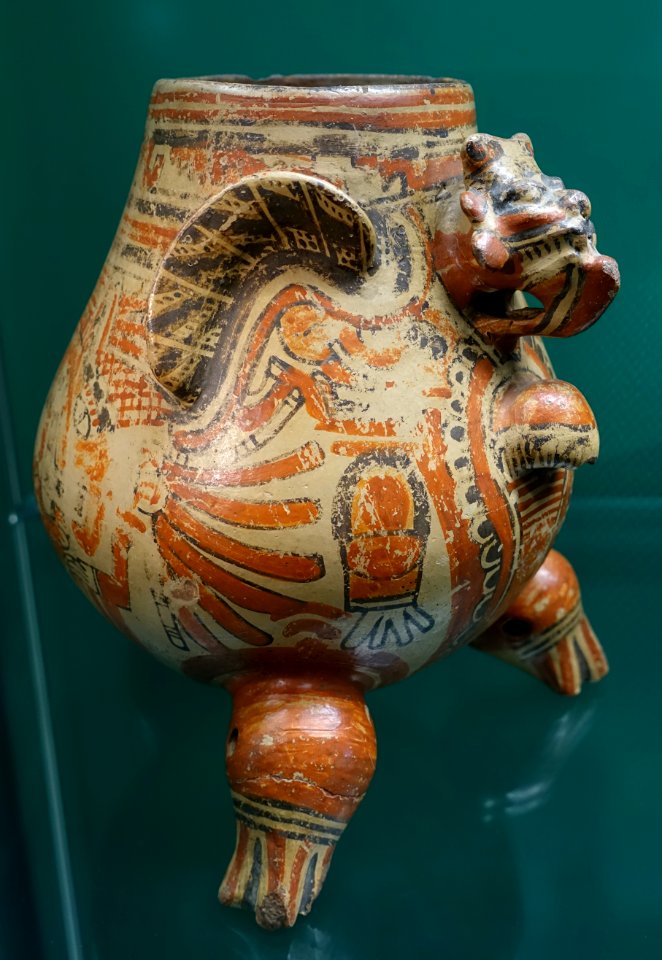 Vessel, Costa Rica, 800-1350 AD, ceramic - Naturhistorisches Museum Nürnberg - Nuremberg, Germany - DSC04080