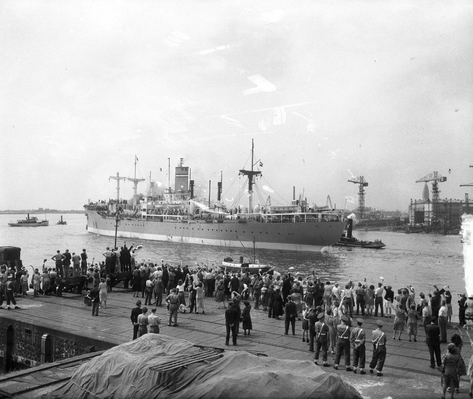 Vertrek van de ss. Waterman naar Indonesie, Bestanddeelnr 903-4887