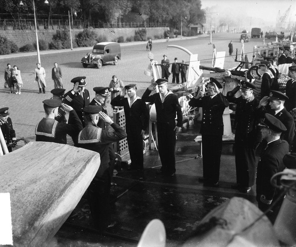 Vertrek Van Kinsbergen uit Rotterdam en Willem aan de Zaan, Bestanddeelnr 903-0546