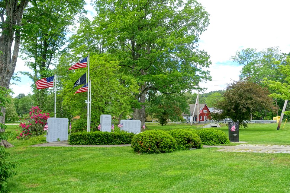 Veterans Memorial - Bernardston, Massachusetts - DSC06538