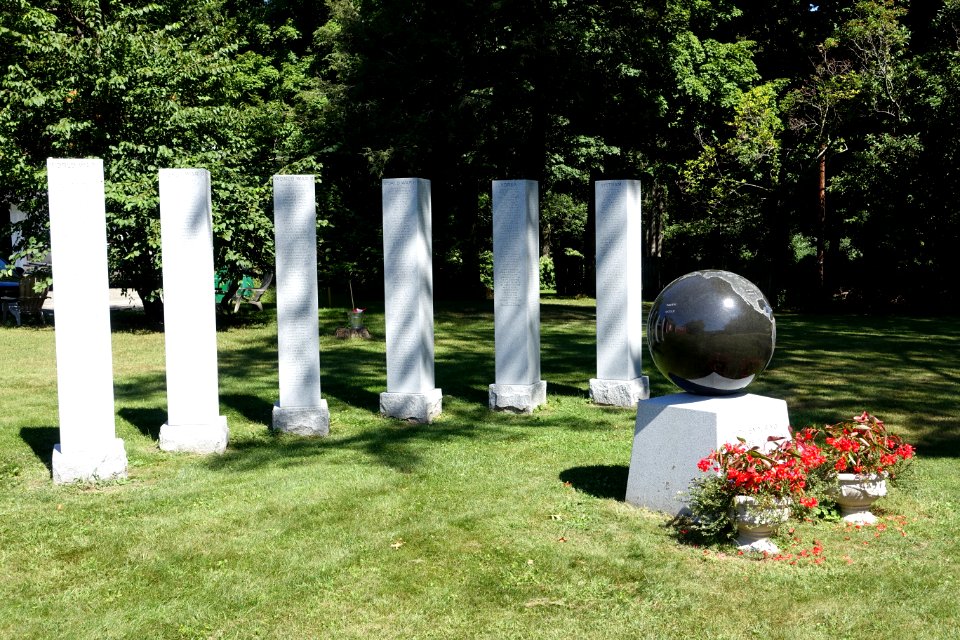 Veterans Memorial - Wilbraham, Massachusetts - DSC02460