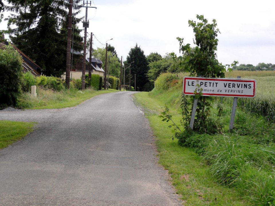 Vervins (Aisne) city limit sign Le Petit Vervins