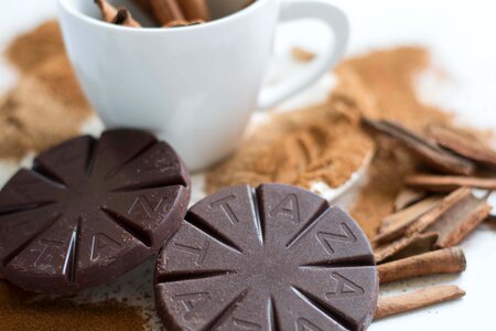 Food cinnamon sticks taza