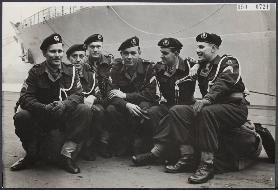 VERTREKKEN, marechaussee, oorlogsvrijwilligers, McRay generaal m.s., Bestanddeelnr 050-0721