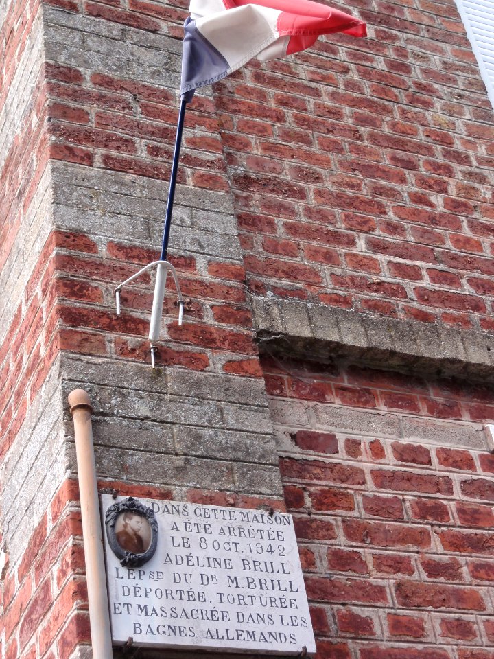 Vervins (Aisne) plaque commémorative A.Brill, 1942