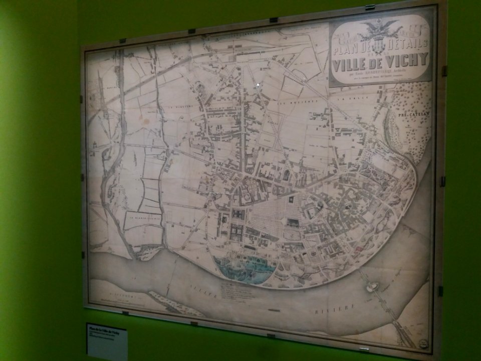 Vichy - Il était une fois la Reine des villes d'eaux - Plan de la ville de Vichy (Émile Rondepierre, 1865)