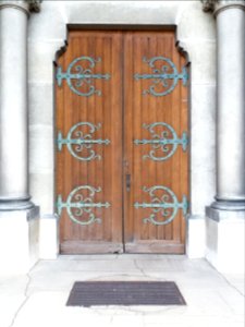 Vichy - Chapelle de l'hôpital, porte principale