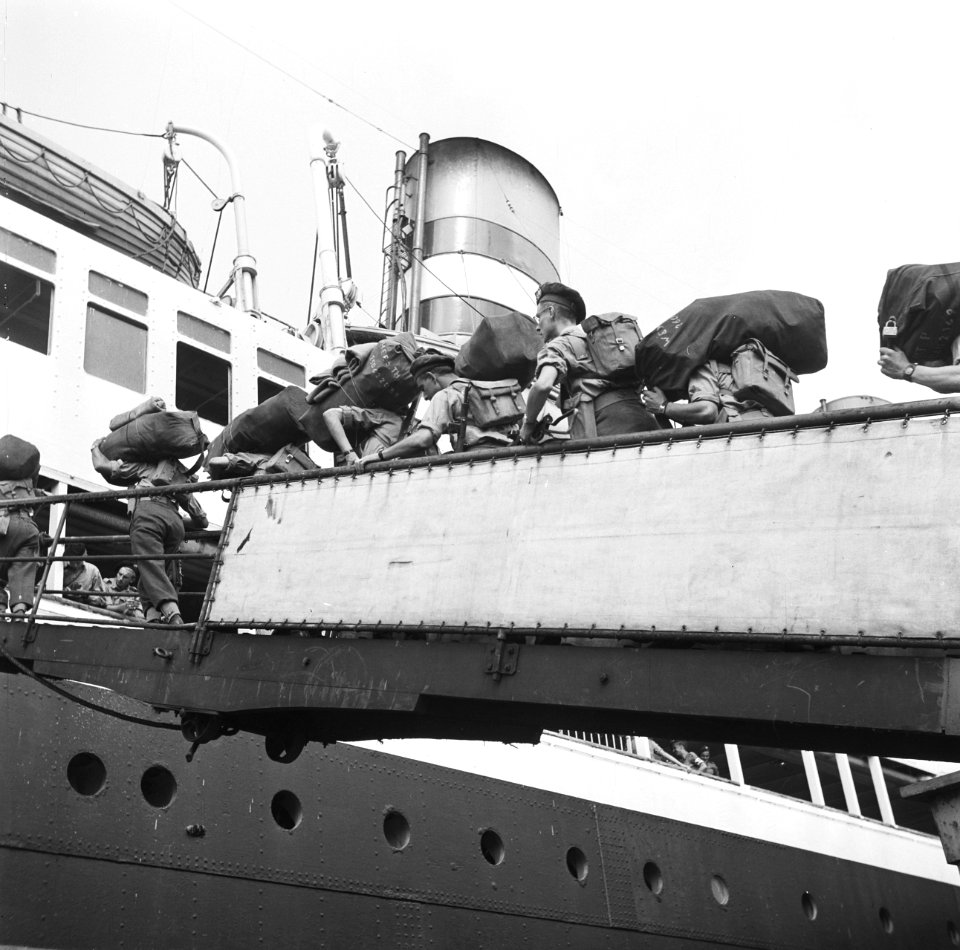 Vertrekde Volendam met militairen, Bestanddeelnr 934-6683