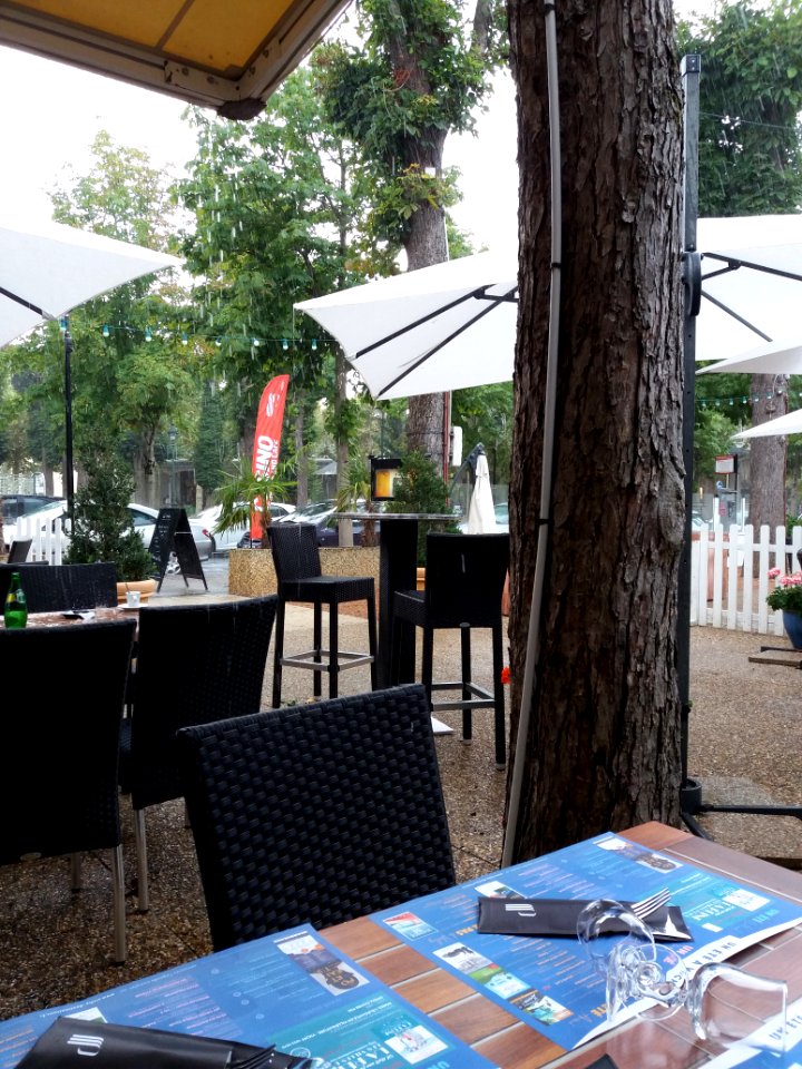Vichy - Grand Café, terrasse (1)