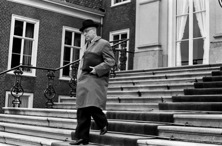 Vice-President van de Raad van State prof. dr. J.J.M., Bestanddeelnr 915-1698