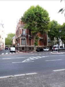 Vichy - Boulevard des États-Unis - Castel Flamand, à l'angle de la rue de Belgique et du boulevard de Russie
