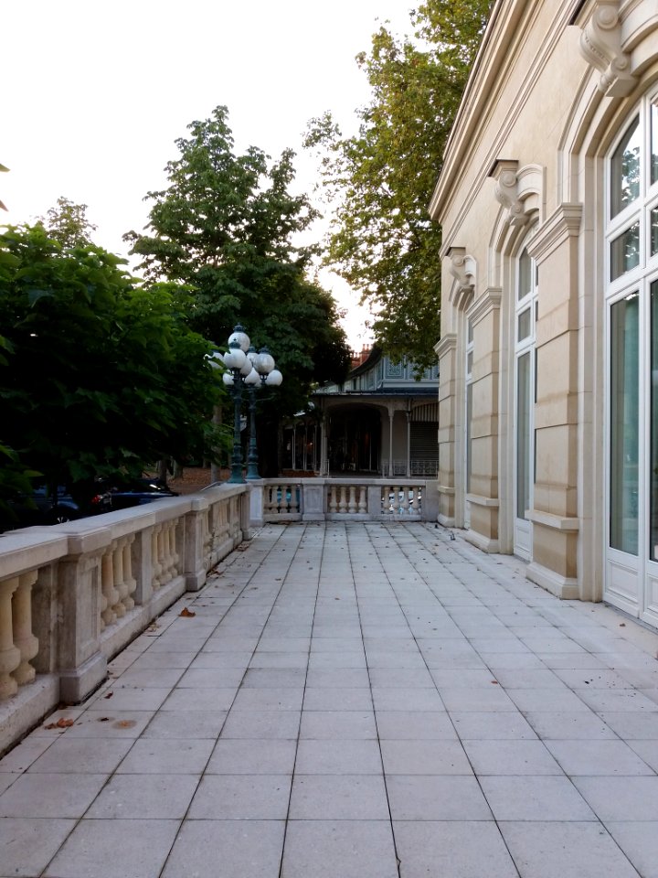 Vichy - Palais des Congrès, terrasse