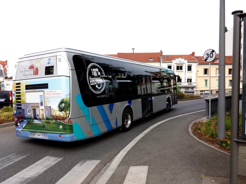 Vichy - Avenue de Gramont, bus électrique