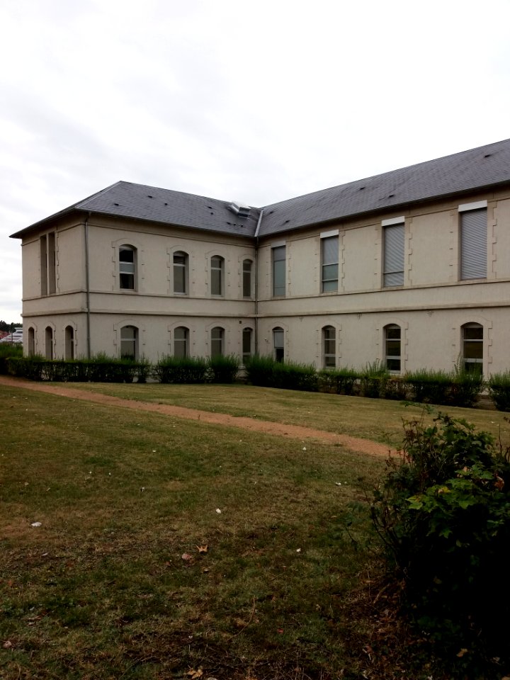 Vichy - Centre hospitalier, bâtiment (1)