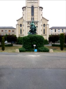 Vichy - Centre hospitalier, statue de la République (5) photo