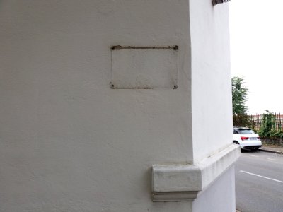 Vichy - Avenue de la République, plaque manquante