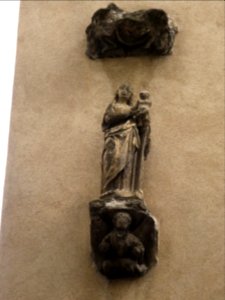 Vienne - Rue de Bourgogne - Vierge à l'Enfant, à l'angle de la rue du 4 Septembre