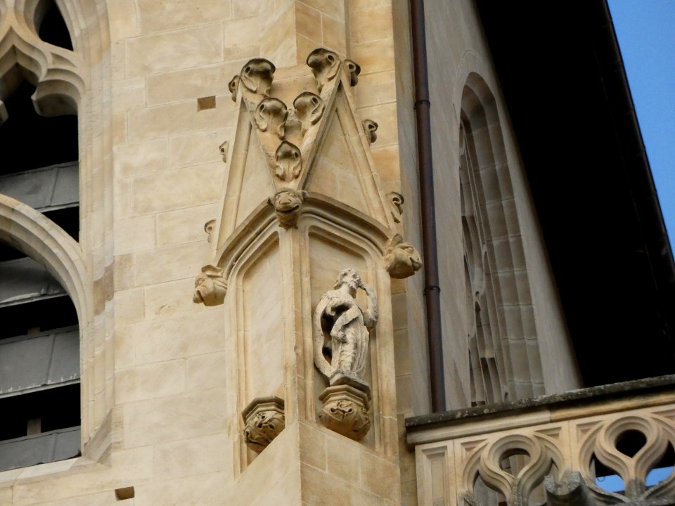Vienne - Cathédrale Saint-Maurice - Tour nord - Statues 03