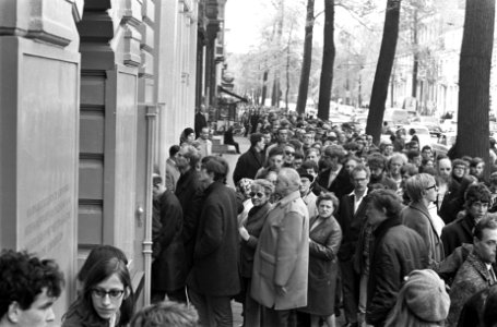 Vier mei herdenking in Amsterdam, Bestanddeelnr 920-2990