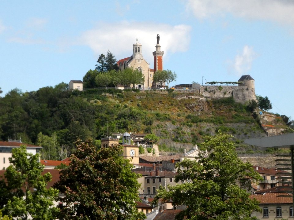 Vienne - Chapelle Notre-Dame-de-la-Salette de Pipet - Depuis le musée gallo-romain de Saint-Romain-en-Gal