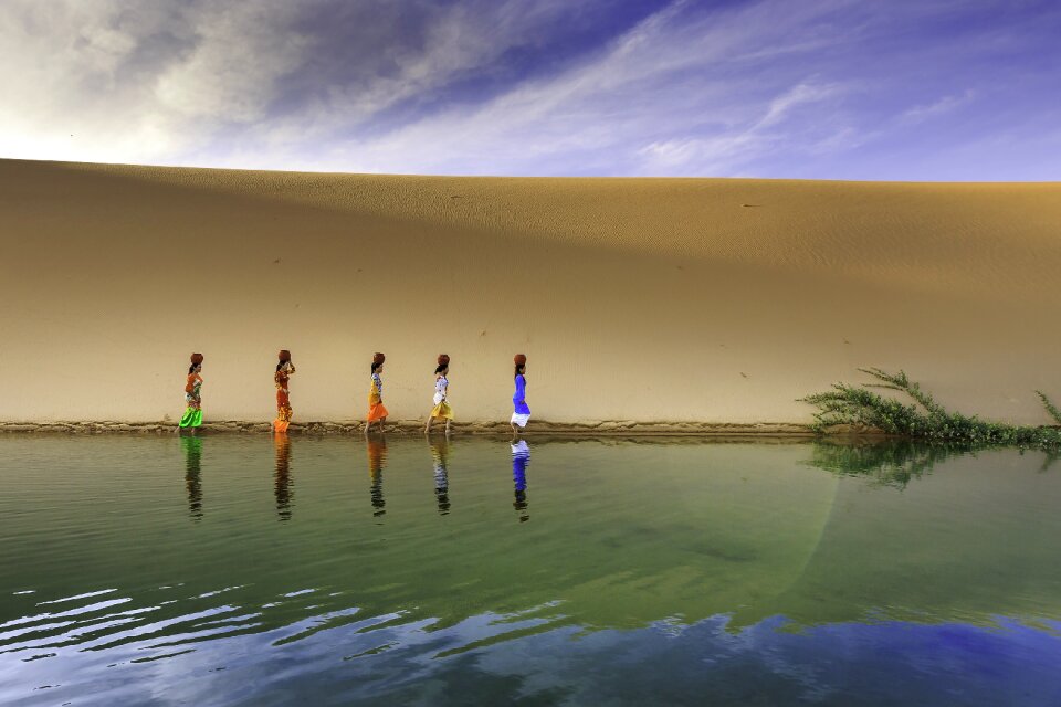 Minority sand hill samạc