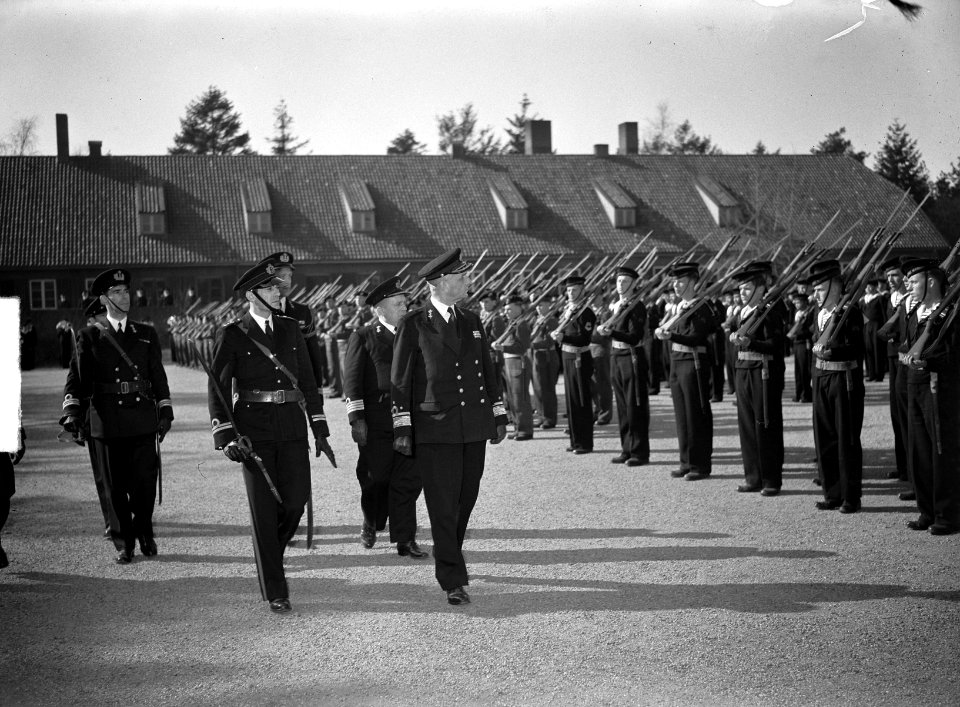 Vice Admiraal Kolthe in de MOC Hilversum, Bestanddeelnr 903-2917
