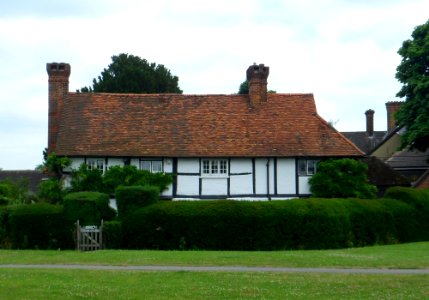 Vicarage Cottage, Brockham Green, Brockham (NHLE Code 1028918) (July 2013)