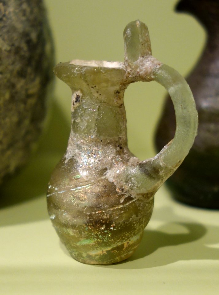 Vial, Eastern Mediterranean, 100 BC - 200 AD, free-blown glass, applied handle - Huntington Museum of Art - DSC04840