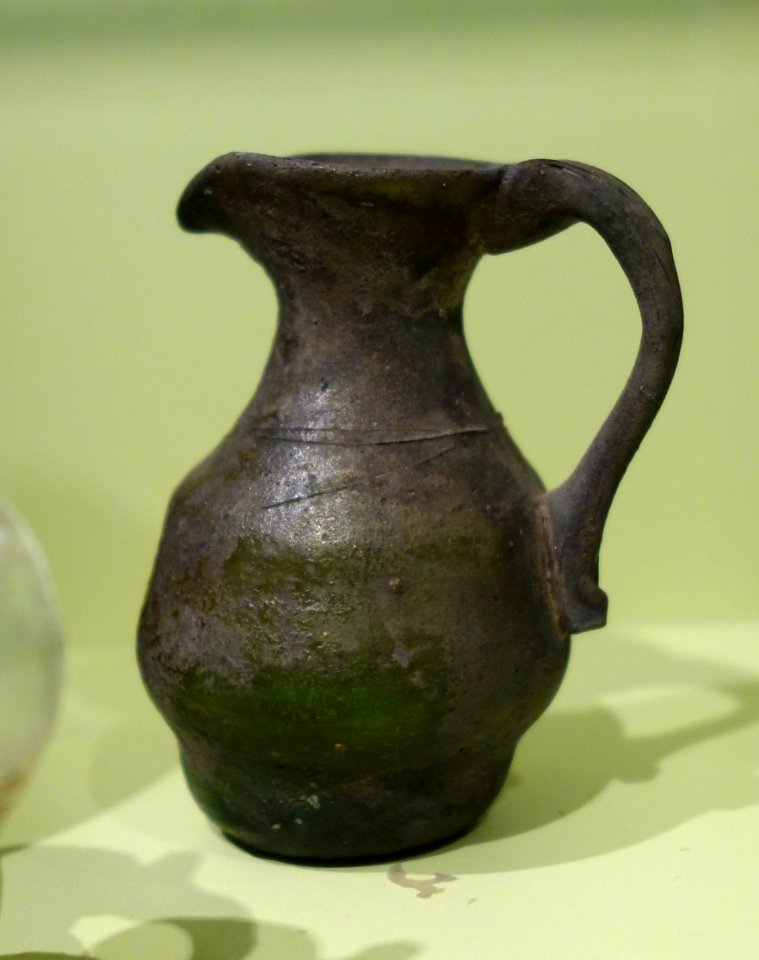 Vial, Eastern Mediterranean, 100 BC - 400 AD, free-blown glass, sheared rim, applied handle - Huntington Museum of Art - DSC04842