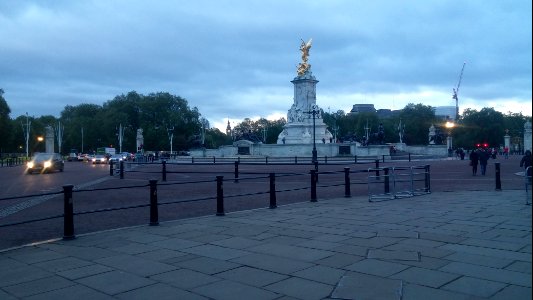 Victoria Memorial from Constitution Hill - 1 May 2017