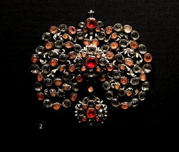 Victoria and Albert Museum Jewellery 11042019 Pendant Silver Rock crystal 17th century 3096