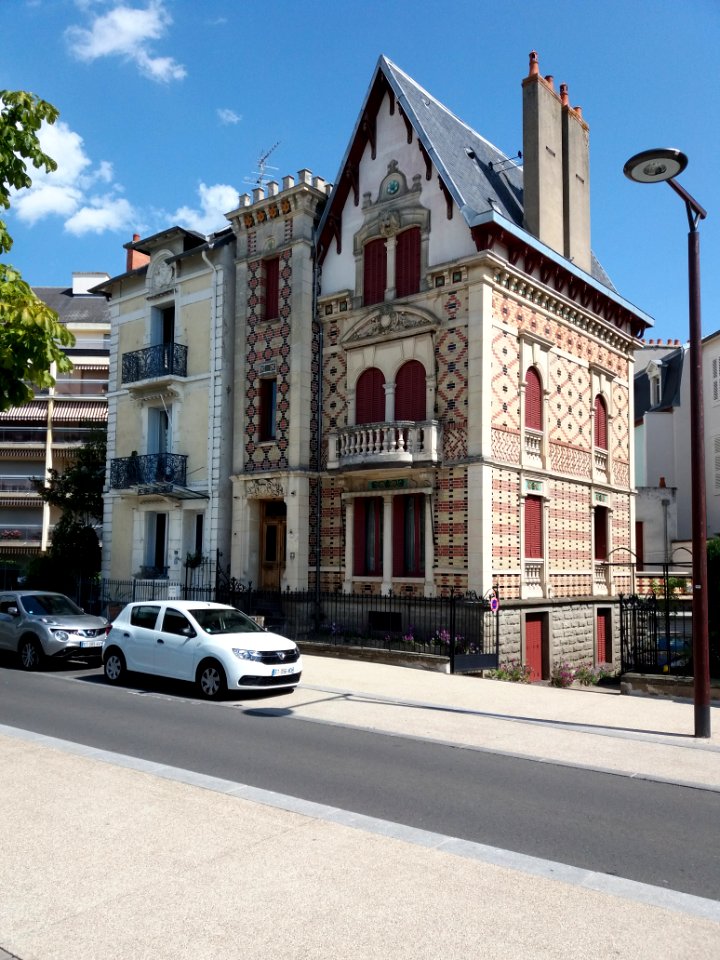 Vichy - Quai d'Allier, maisons aux numéros 4 et 6