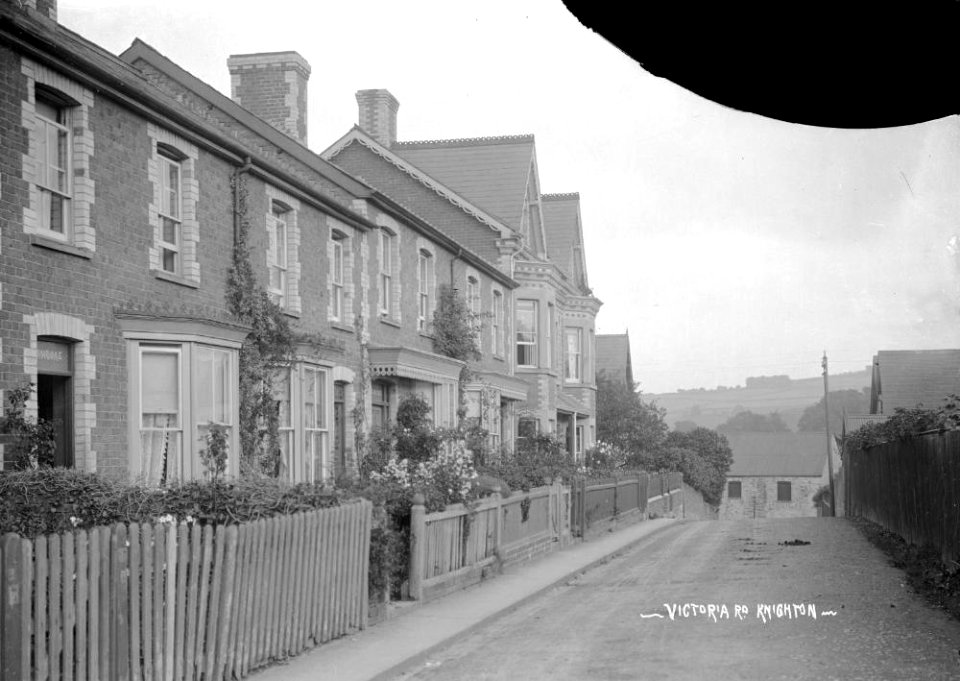 Victoria Rd. Knighton (1294867)