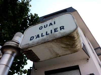 Vichy - Quai d'Allier, plaque