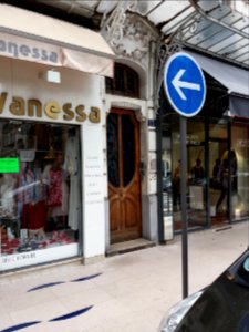 Vichy - Rue Lucas, porte au numéro 13