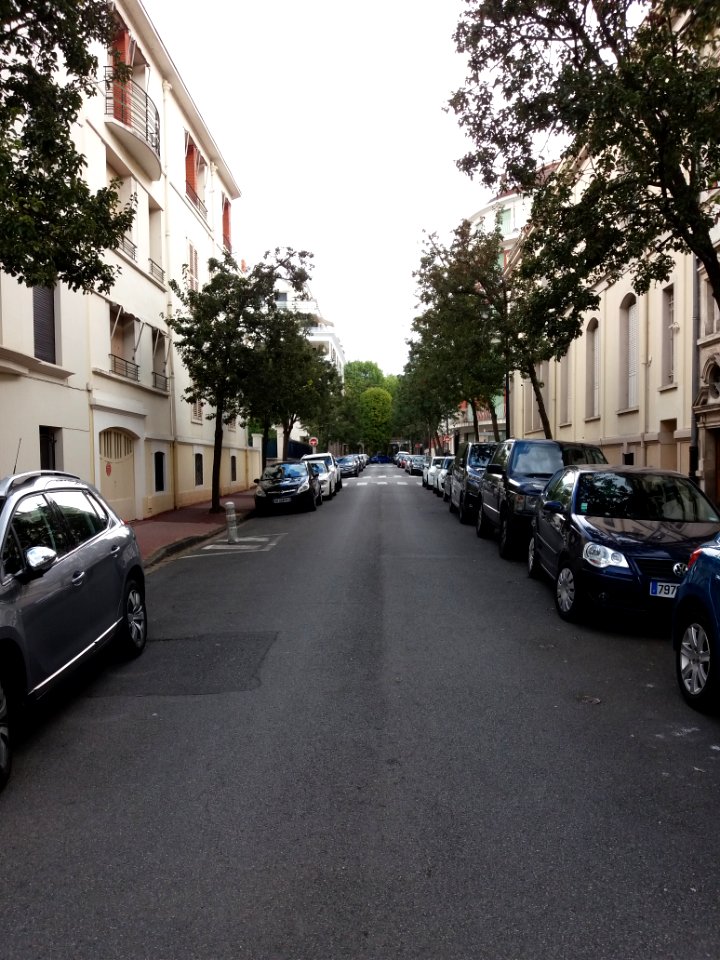 Vichy - Rue Prunelle, depuis le boulevard des États-Unis