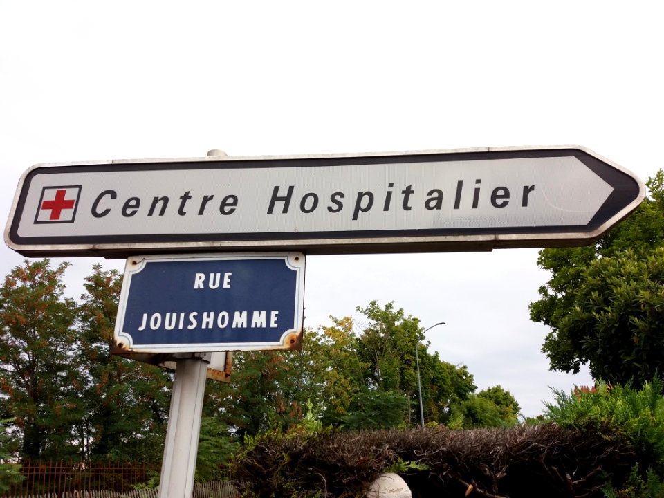 Vichy - Rue Jouishomme, plaque et panneau
