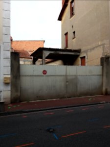 Vichy - Rue Dubessay, portail au numéro 11