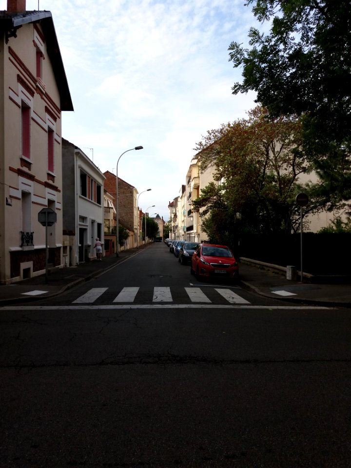Vichy - Rue du Sénateur Gacon, vers le sud, depuis l'avenue Poncet