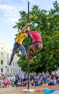 ViaThea 2016 - Carré Curieux - Entre Nous (4)